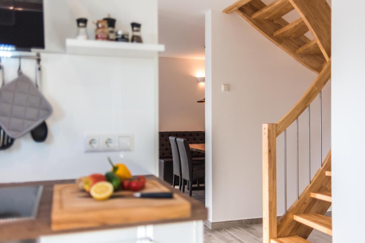 Ferienhaus-See-Sauna-Kamin-Hund mit E-Ladestation Krakow am See Exterior foto