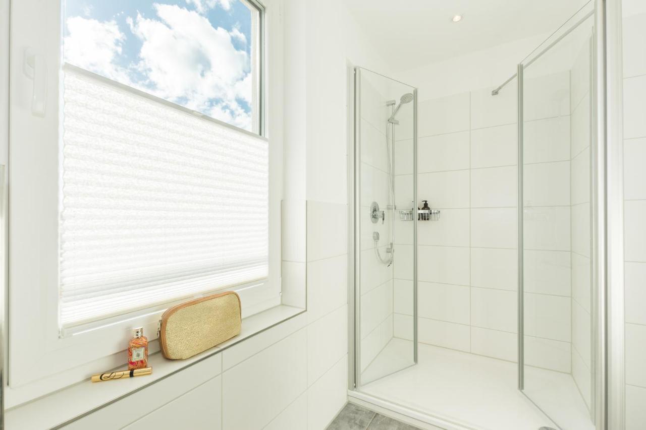 Ferienhaus-See-Sauna-Kamin-Hund mit E-Ladestation Krakow am See Exterior foto