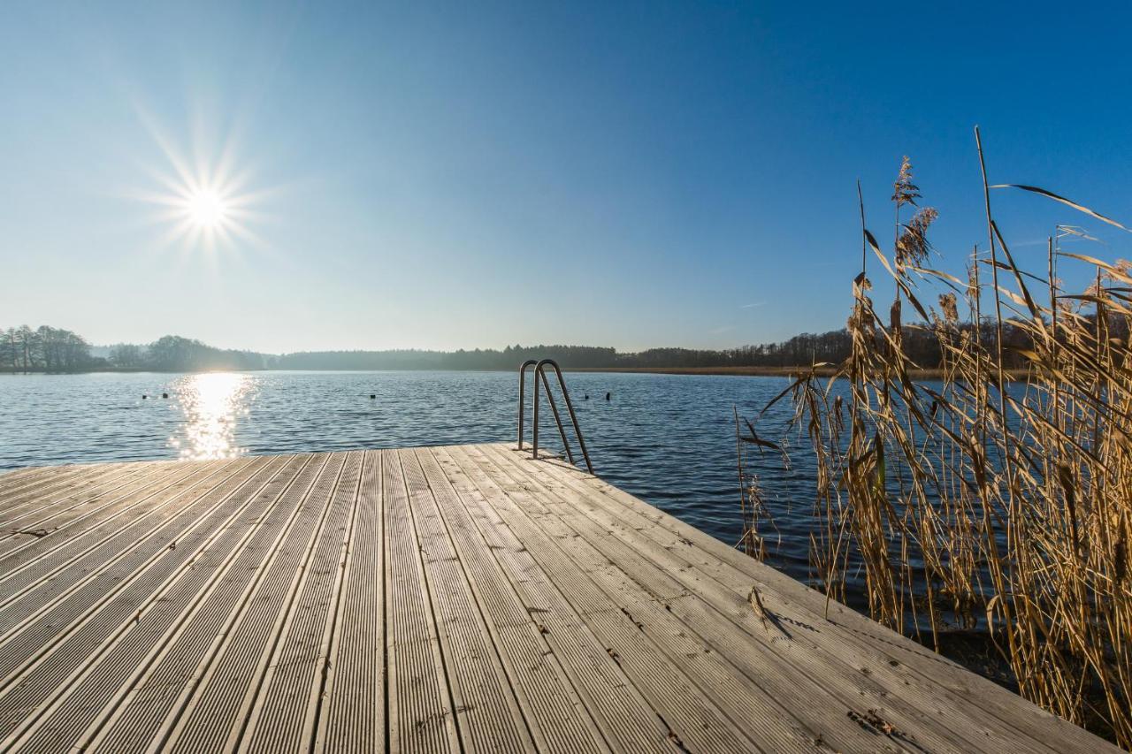 Ferienhaus-See-Sauna-Kamin-Hund mit E-Ladestation Krakow am See Exterior foto